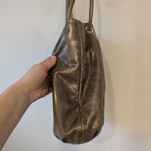 Michael Michael Kors Gold Ring Tote Shoulder Bag - Picture 6 of 11